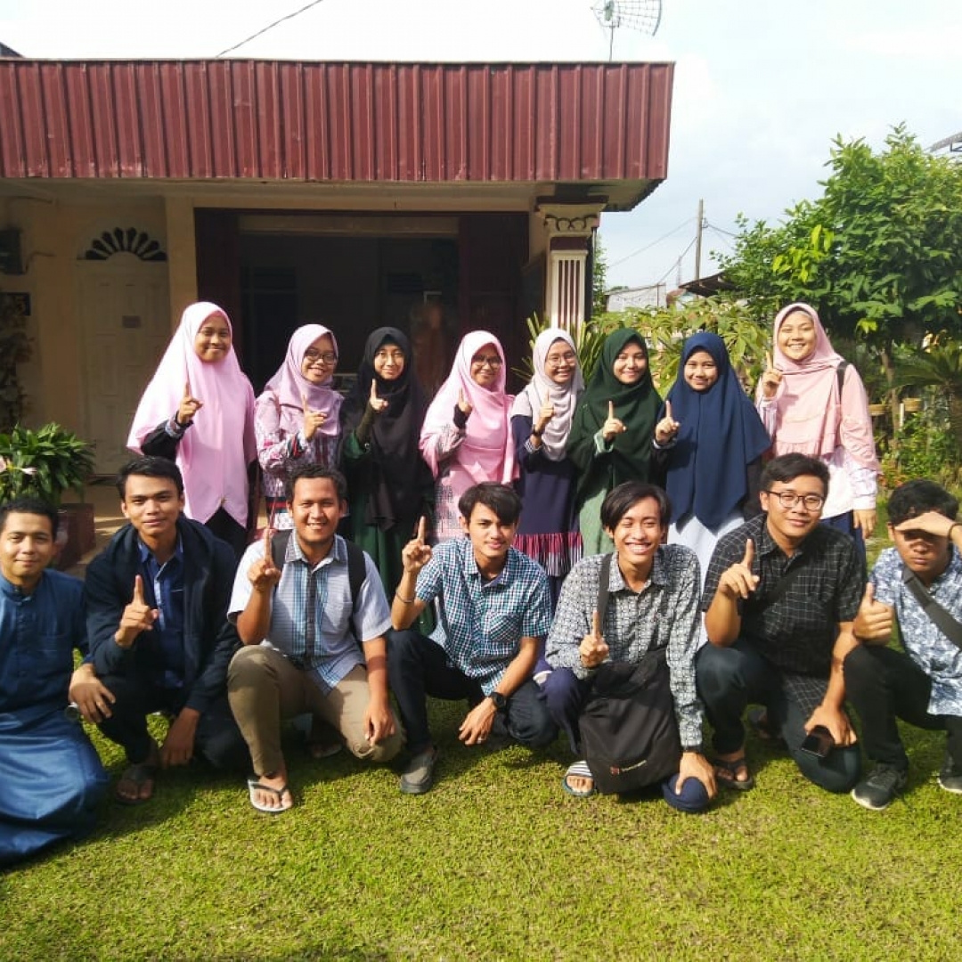 Komunitas Ini Berikan Pendidikan untuk Masyarakat Pedalaman