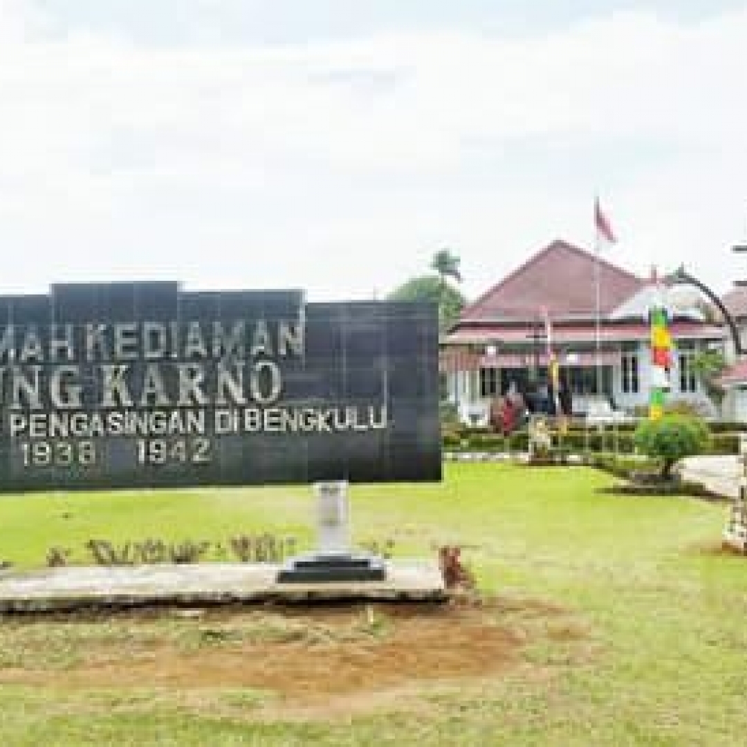 Pesona Rumah Pengasingan Bung Karno di Bengkulu