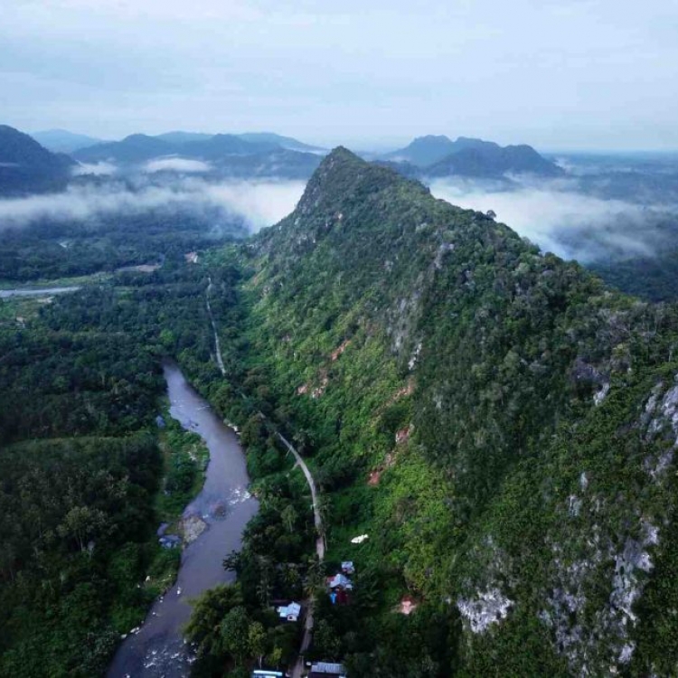 Geopark Meratus dan Geopark Kebumen Berstatus  UNESCO Global Geoparks!