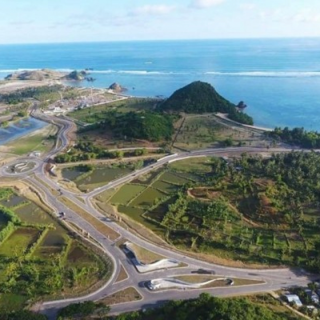7 Rekomendasi Destinasi Wisata di Dekat Sirkuit Mandalika, Ada Apa Saja?
